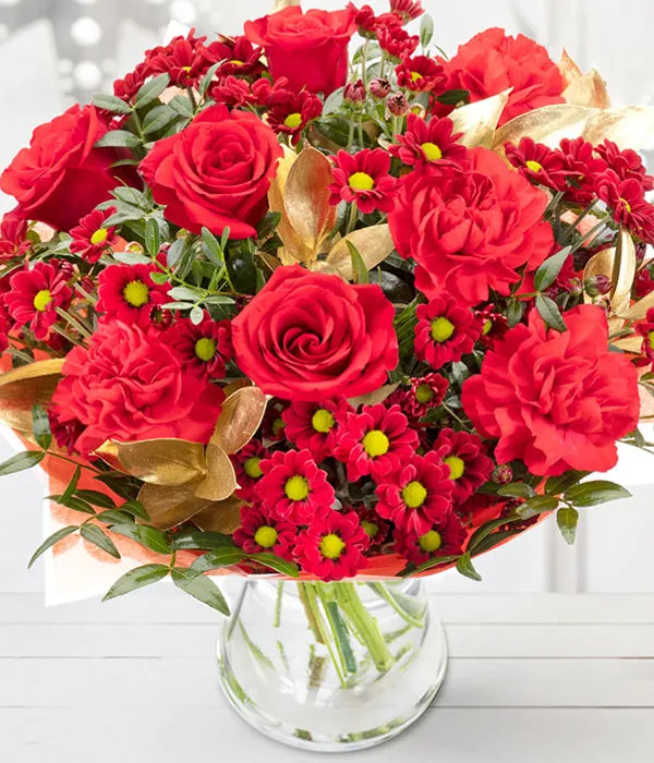 fresh christmas centerpiece